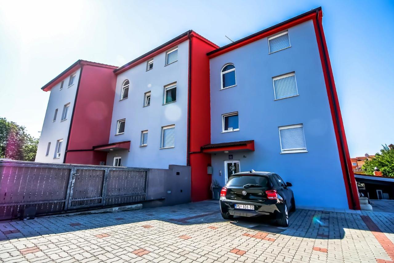 Apartments Saric PUY Exterior foto