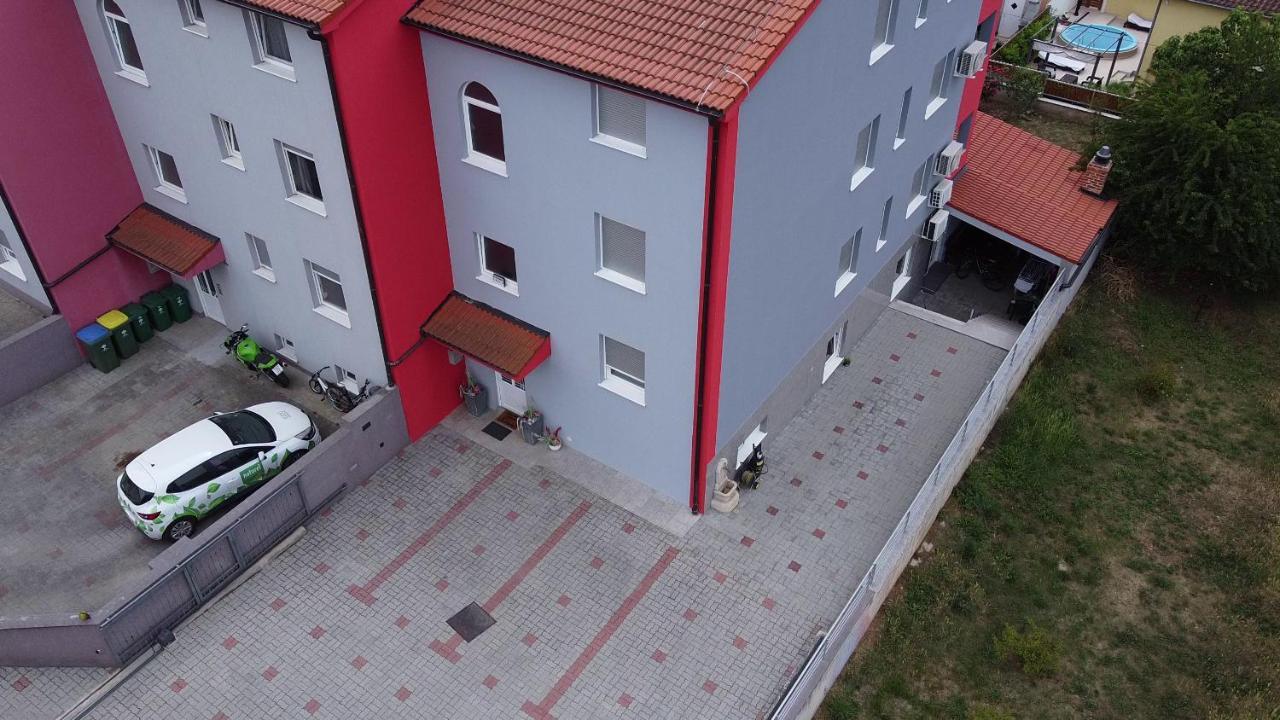 Apartments Saric PUY Exterior foto
